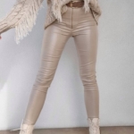 spodnie woskowane z zamkiem